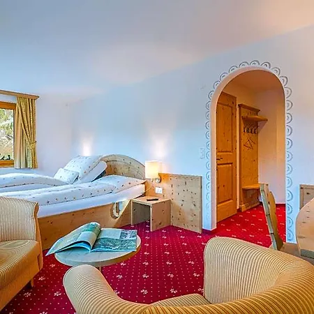 Hotel Seraina 3*