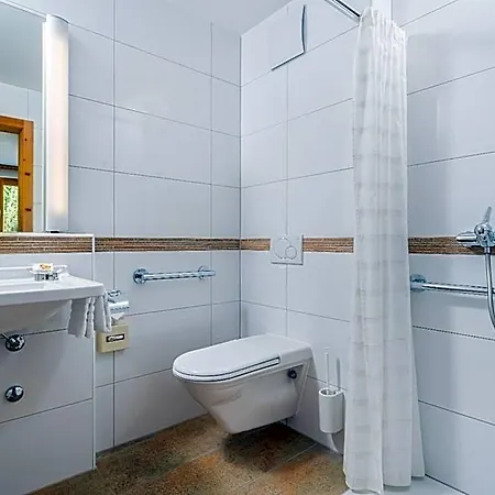 Seraina Hotel