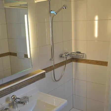 Hotel Seraina 3*